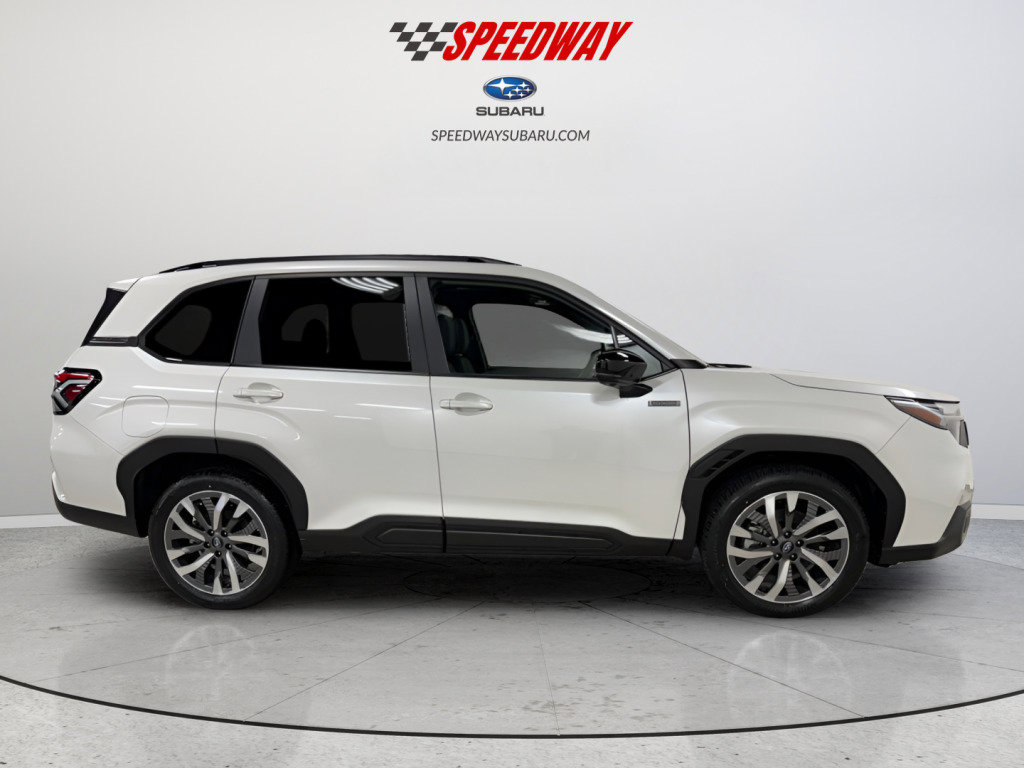 New 2025 Subaru Forester Touring image 8