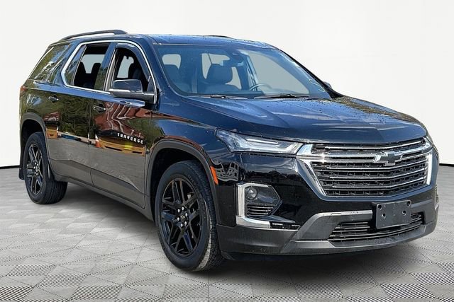 Used 2023 Chevrolet Traverse LT