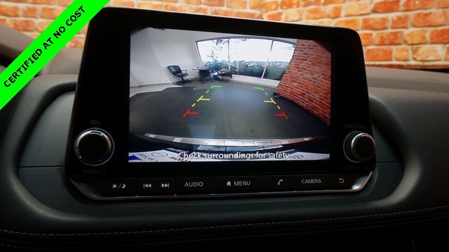 Used 2022 Nissan Rogue SV image 16