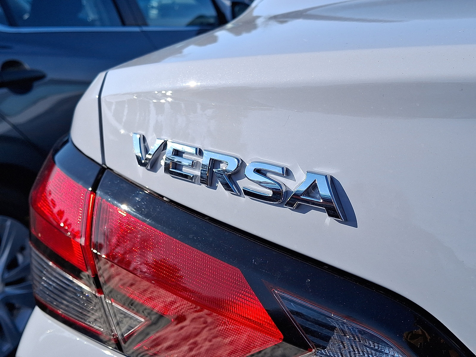 New 2025 Nissan Versa SV w/ Trunk Package image 5