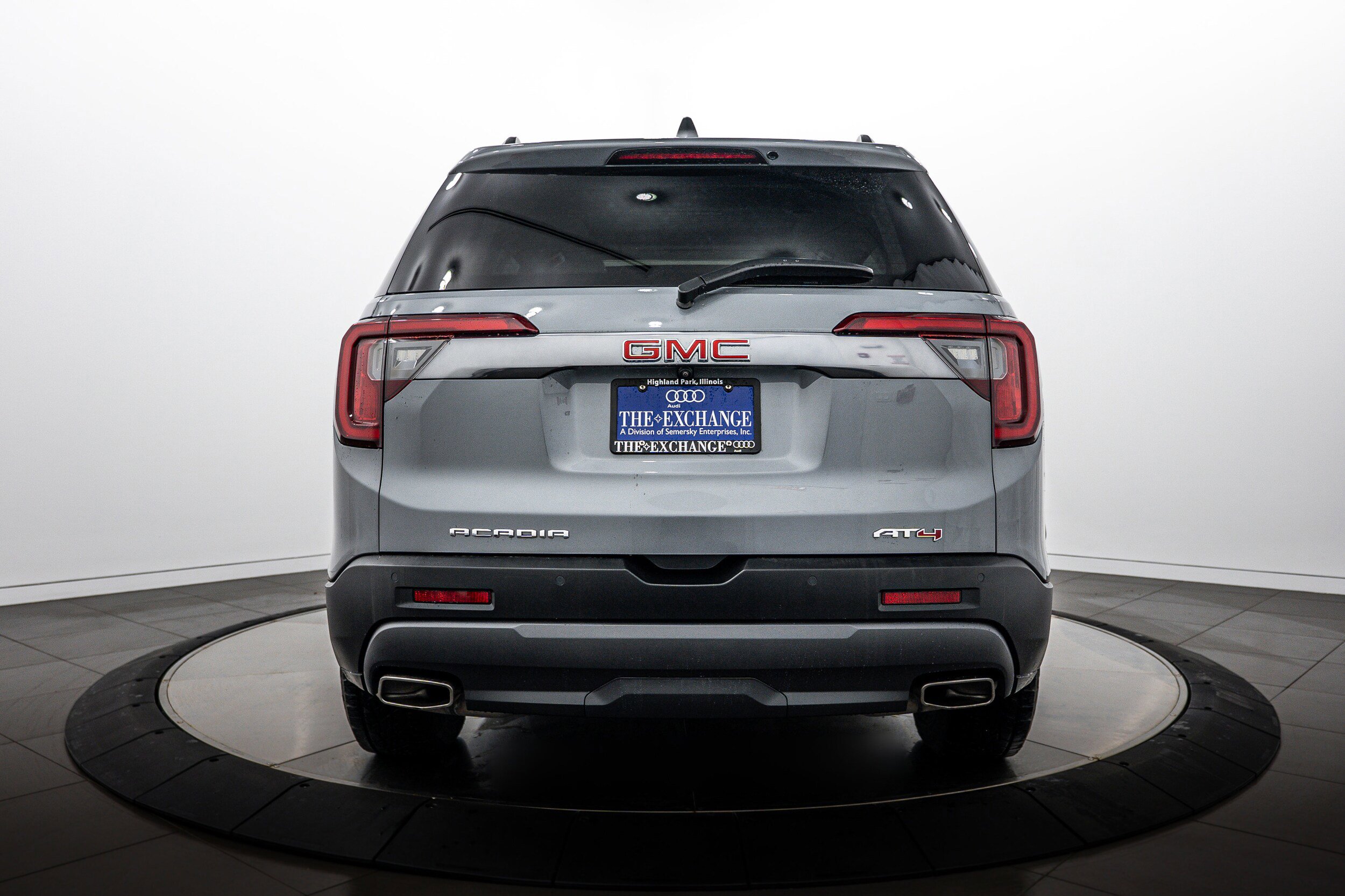Used 2021 GMC Acadia AT4 w/ Technology Package AWD/4WD image 23