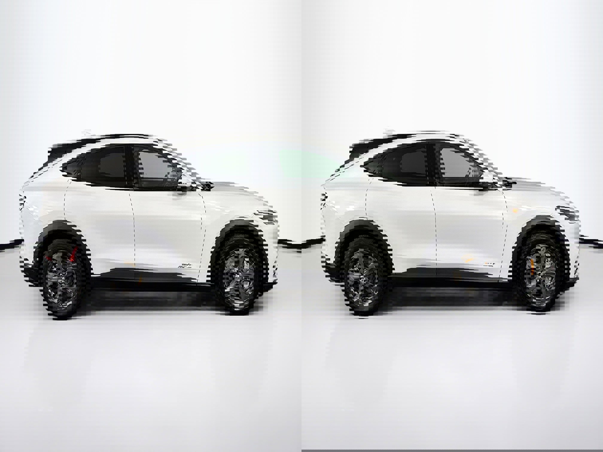 Used 2022 Ford Mustang Mach-E Select AWD/4WD image 12