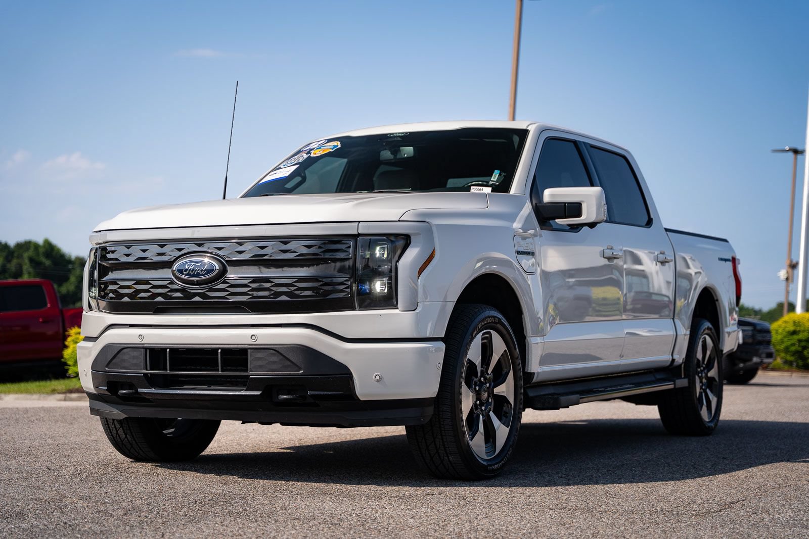Certified 2022 Ford F150 Lightning Platinum AWD/4WD image 3