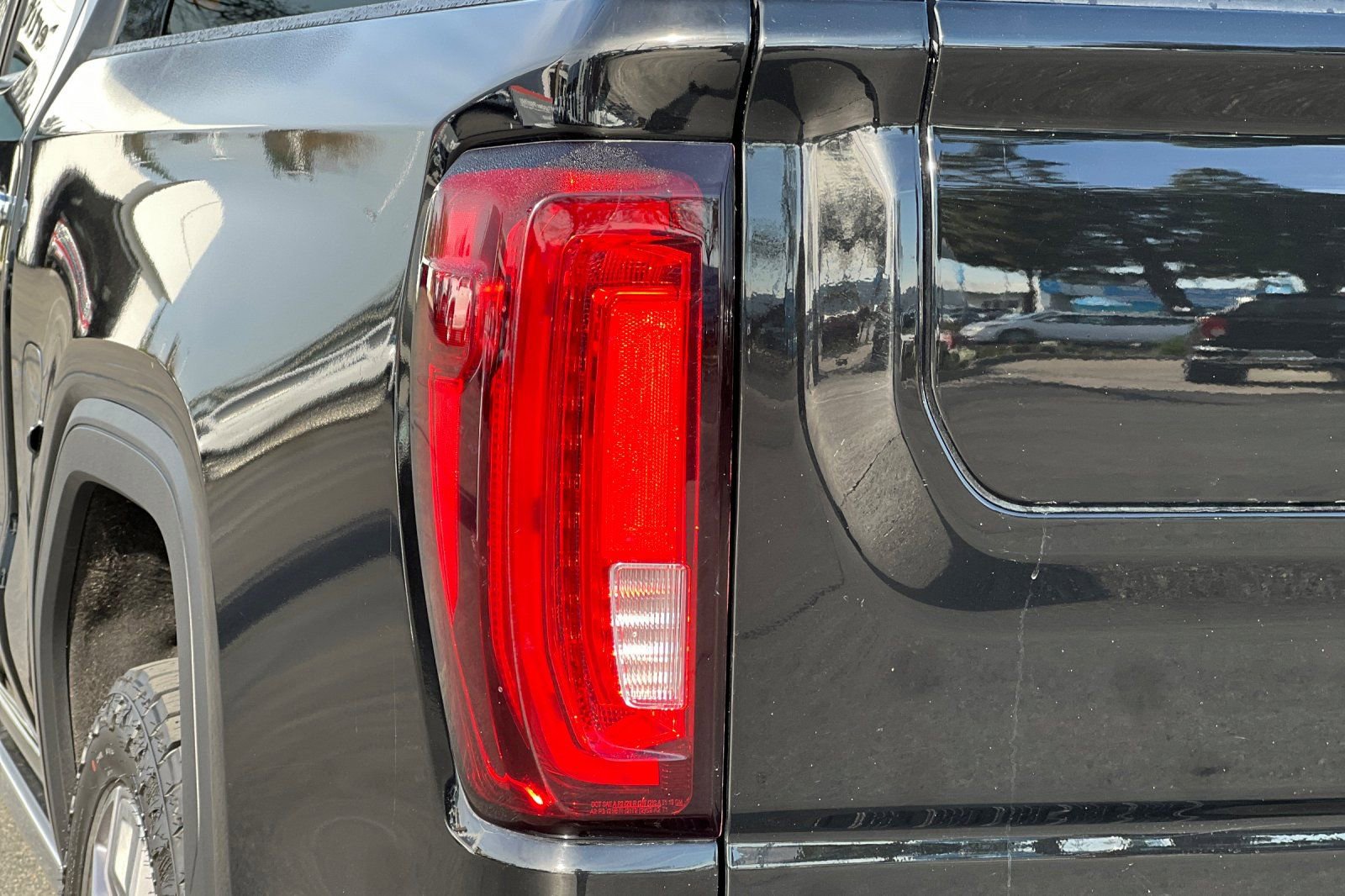 Used 2023 GMC Sierra 1500 Denali w/ Denali Reserve Package image 39