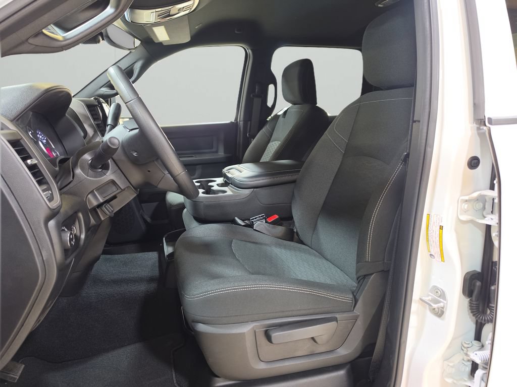 New 2026 RAM 3500 Tradesman AWD/4WD image 13