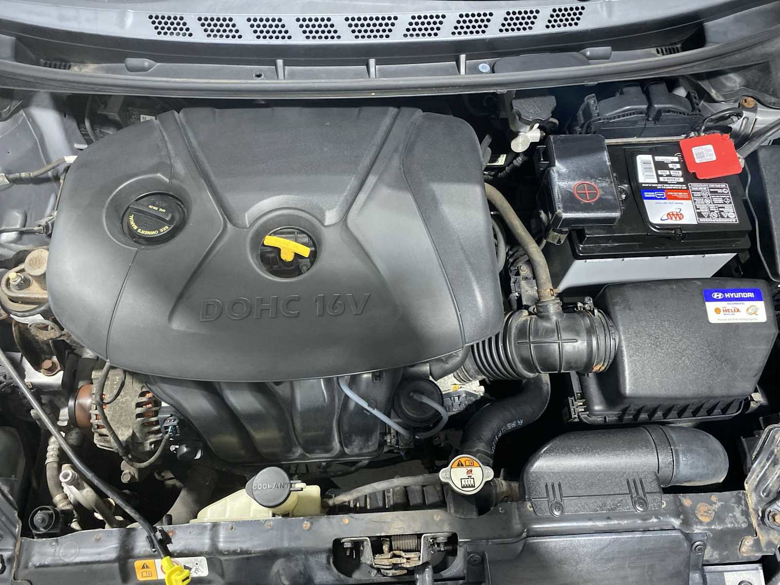 Used 2012 Hyundai Elantra Limited w/ Technology Pkg 5 FWD image 9