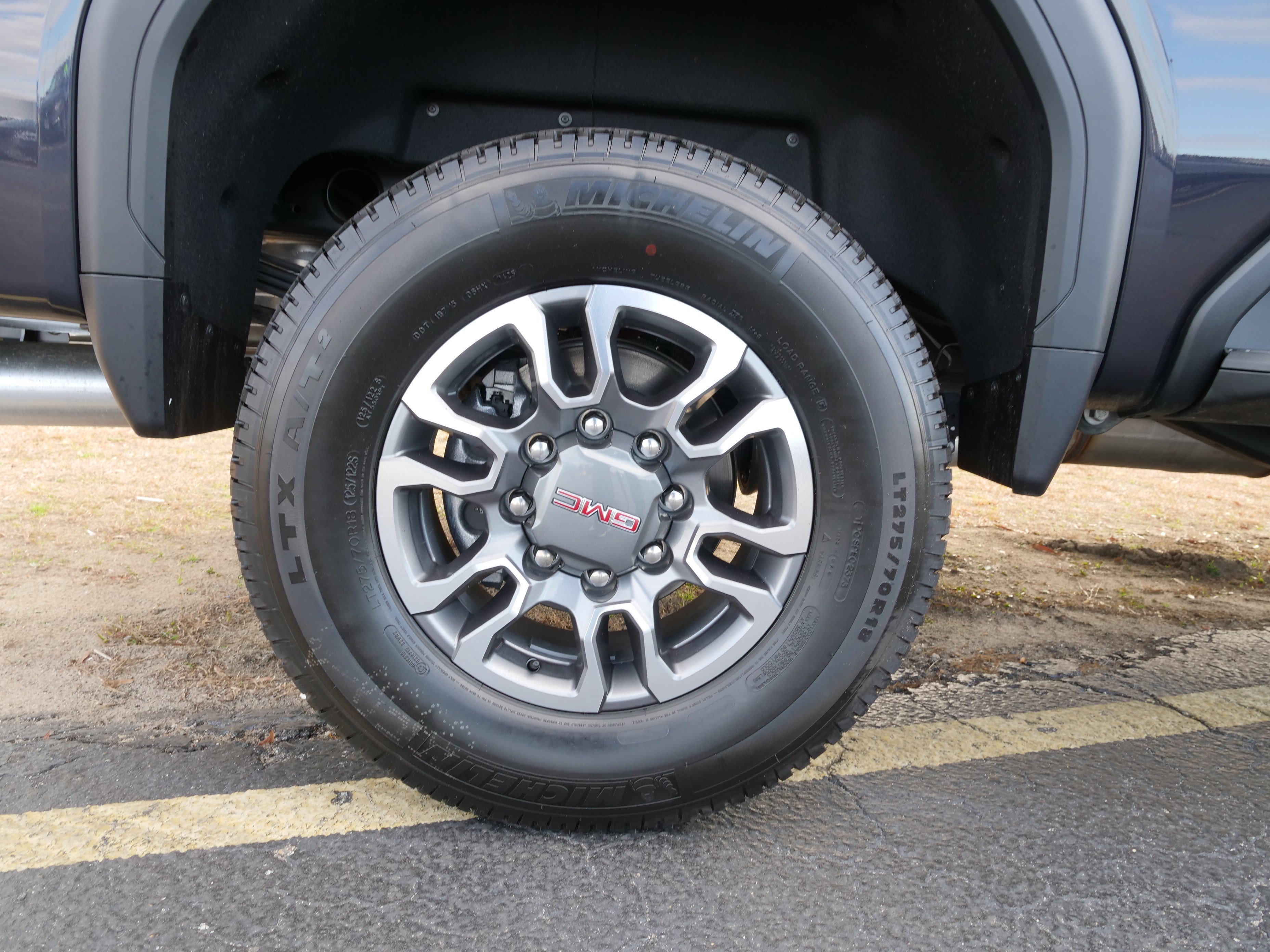 New 2025 GMC Sierra 2500 SLT w/ SLT Convenience Package image 12