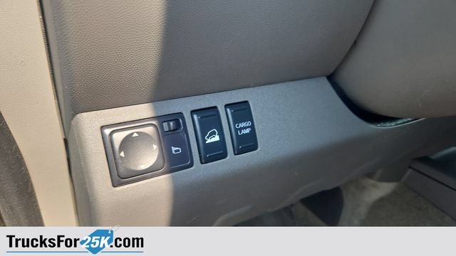 Used 2013 Nissan Frontier SV AWD/4WD image 32