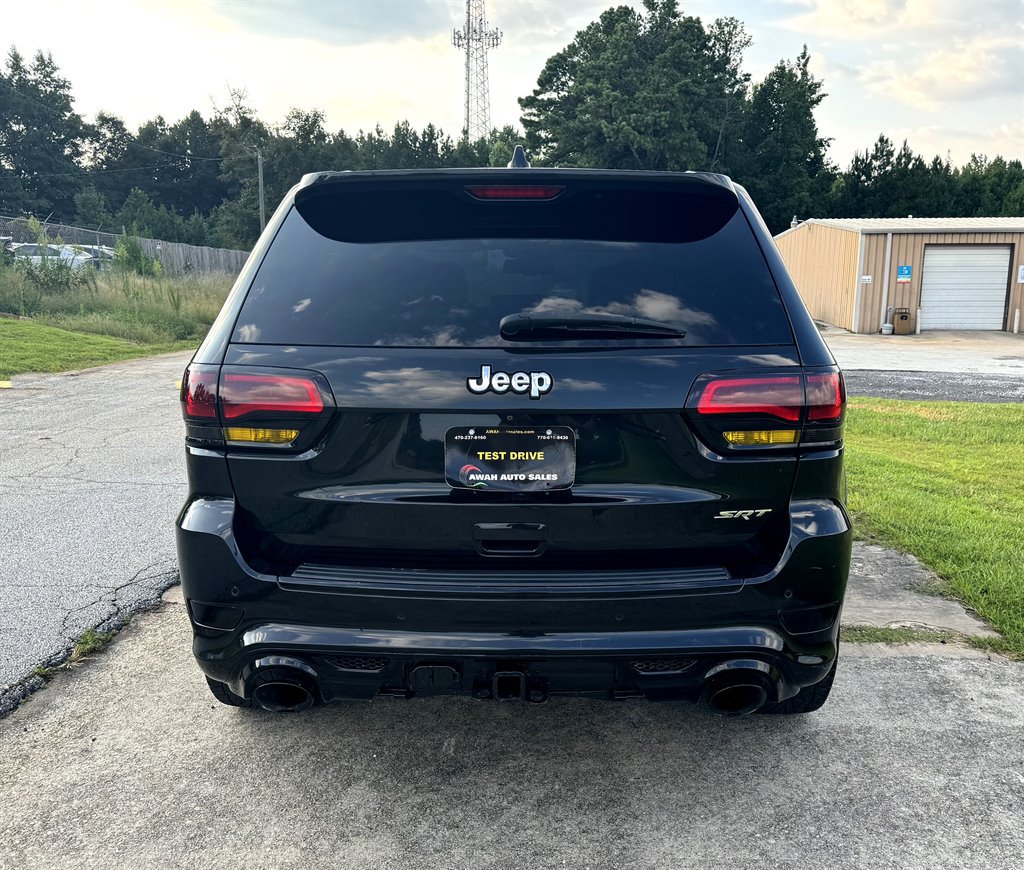 Used 2014 Jeep Grand Cherokee SRT AWD/4WD image 9