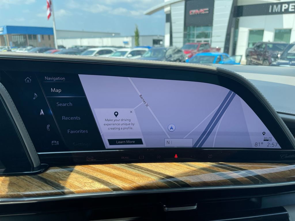 Used 2023 Cadillac Escalade Sport Platinum w/ LPO, ONYX Package image 23