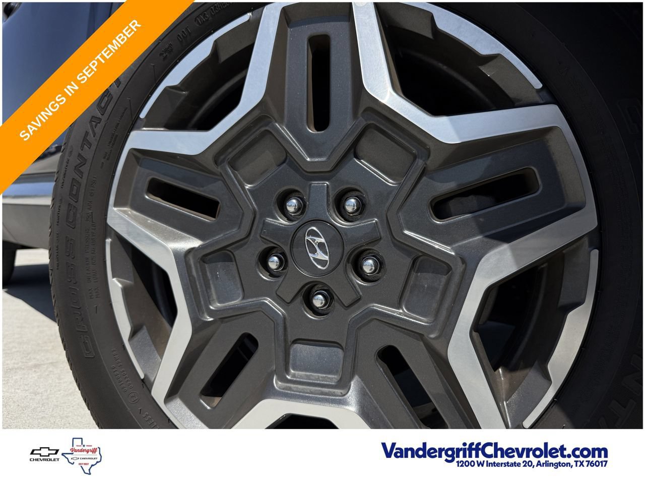 Used 2023 Hyundai Santa Fe Limited AWD/4WD image 9