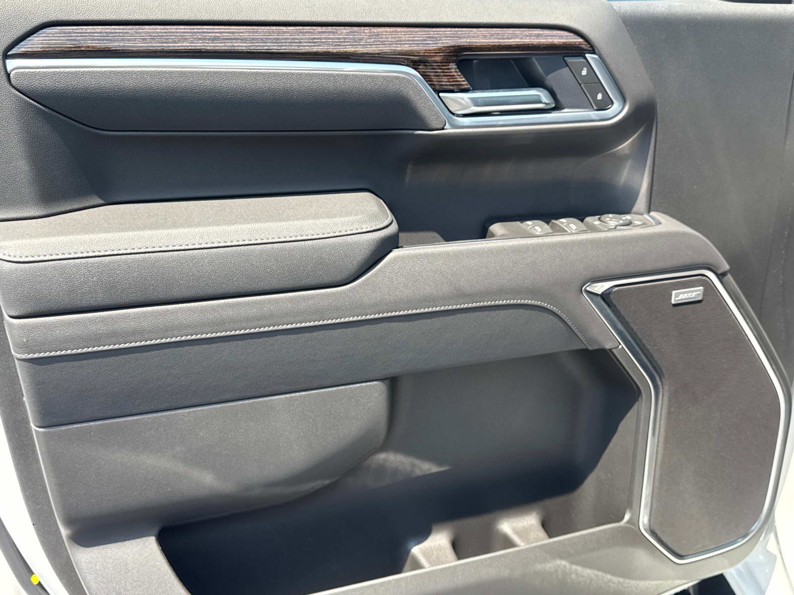 New 2026 GMC Sierra 1500 Elevation image 19