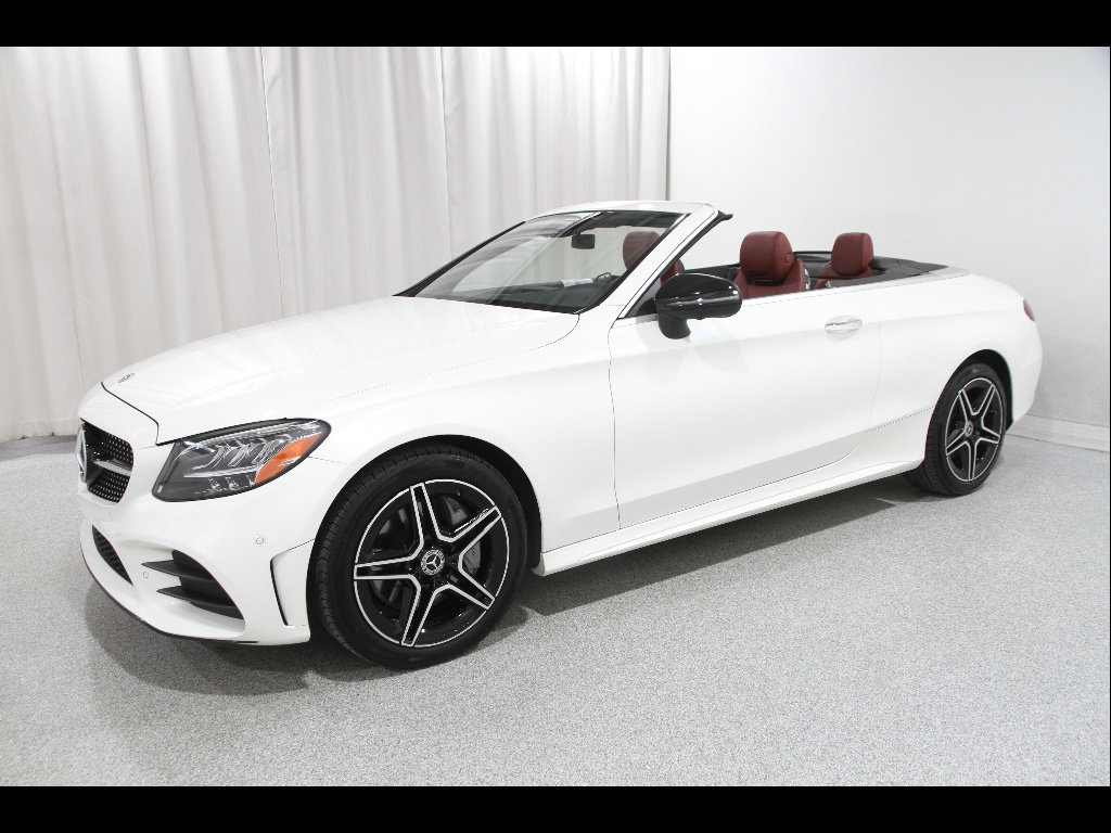 Used 2022 Mercedes-Benz C 300 4MATIC Cabriolet image 4
