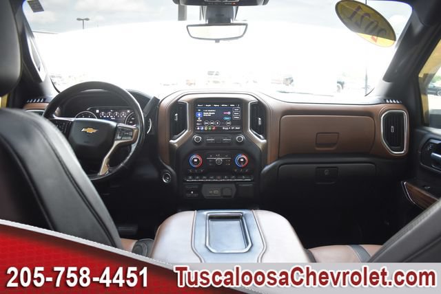 Used 2021 Chevrolet Silverado 2500 High Country w/ Z71 Off-Road Package AWD/4WD image 3