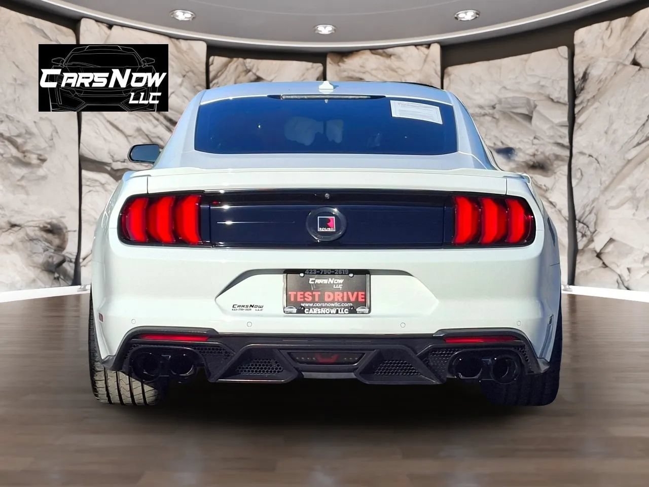 Used 2021 Ford Mustang GT RWD image 5
