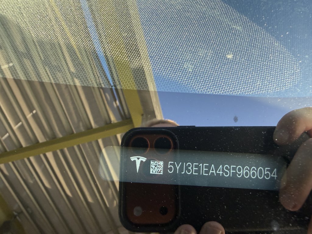 Used 2025 Tesla Model 3 image 47