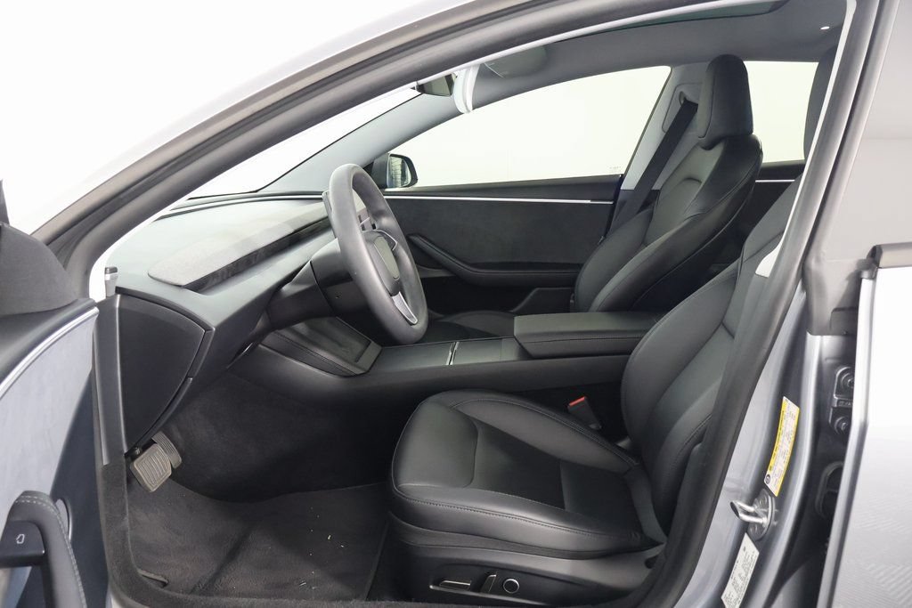 Used 2025 Tesla Model 3 Long Range AWD/4WD image 10