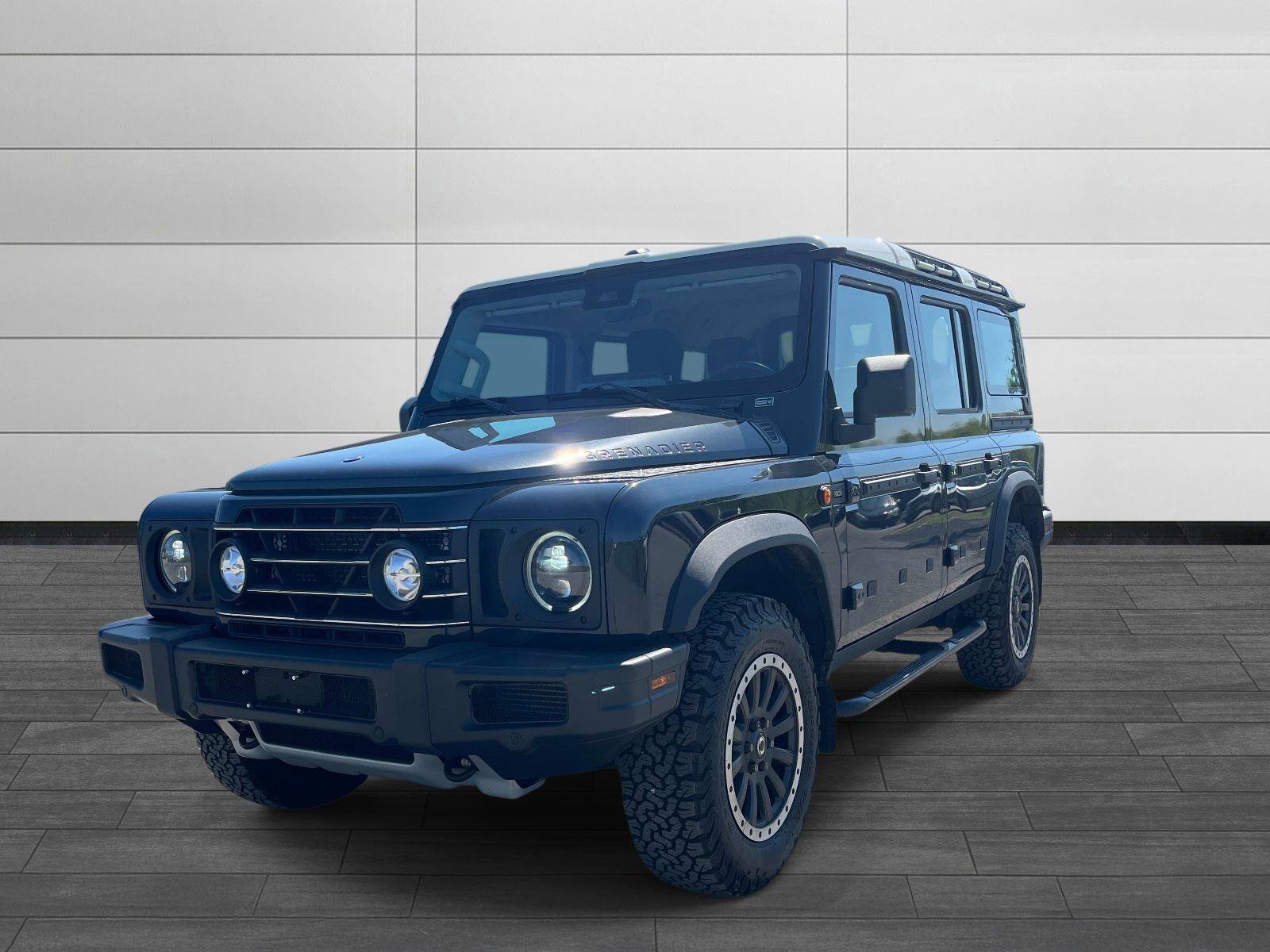 Used 2024 INEOS Grenadier Fieldmaster Edition image 6