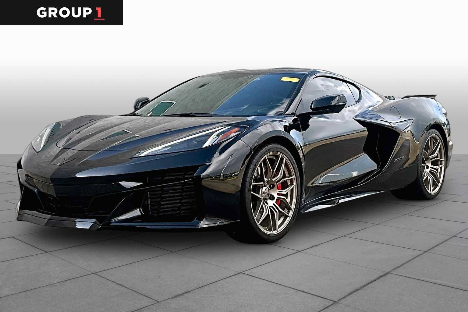 Used 2023 Chevrolet Corvette Z06 RWD image 1