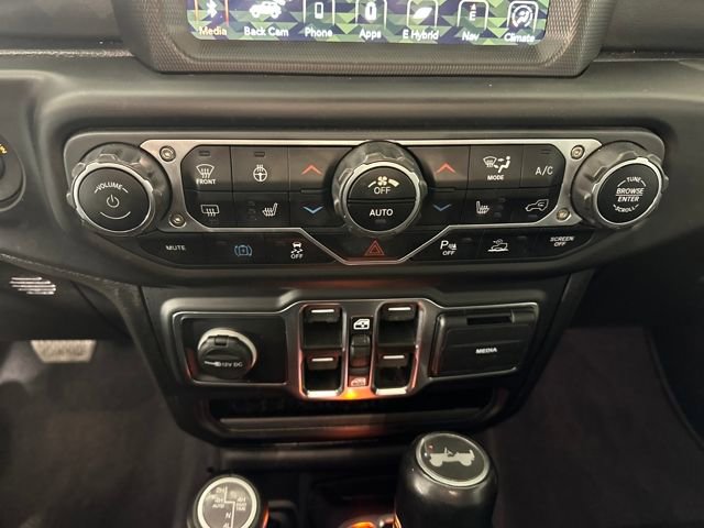 Used 2021 Jeep Wrangler Unlimited Sahara image 23