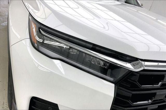 New 2026 Honda Pilot Touring image 16