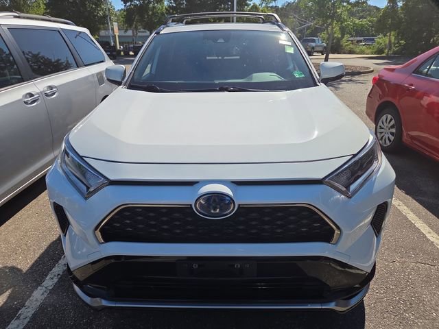 Used 2021 Toyota RAV4 SE w/ Weather & Moonroof Package AWD/4WD image 8