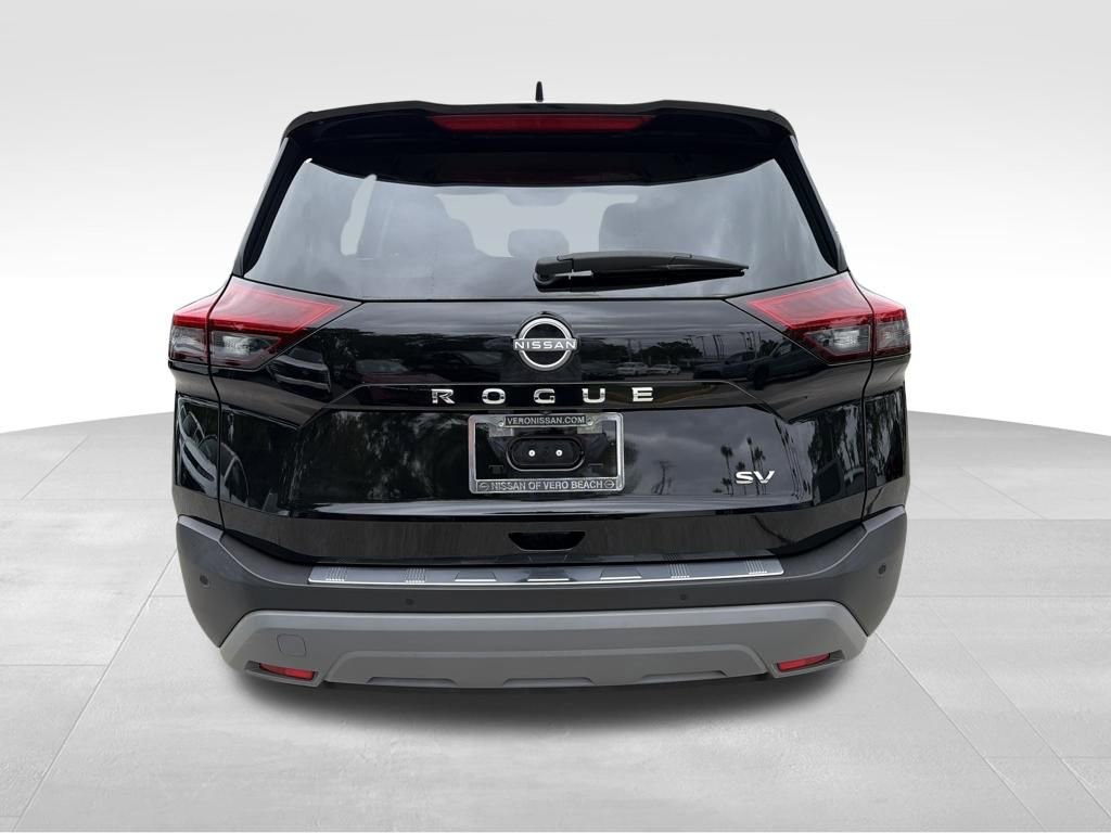 Certified 2023 Nissan Rogue SV image 7