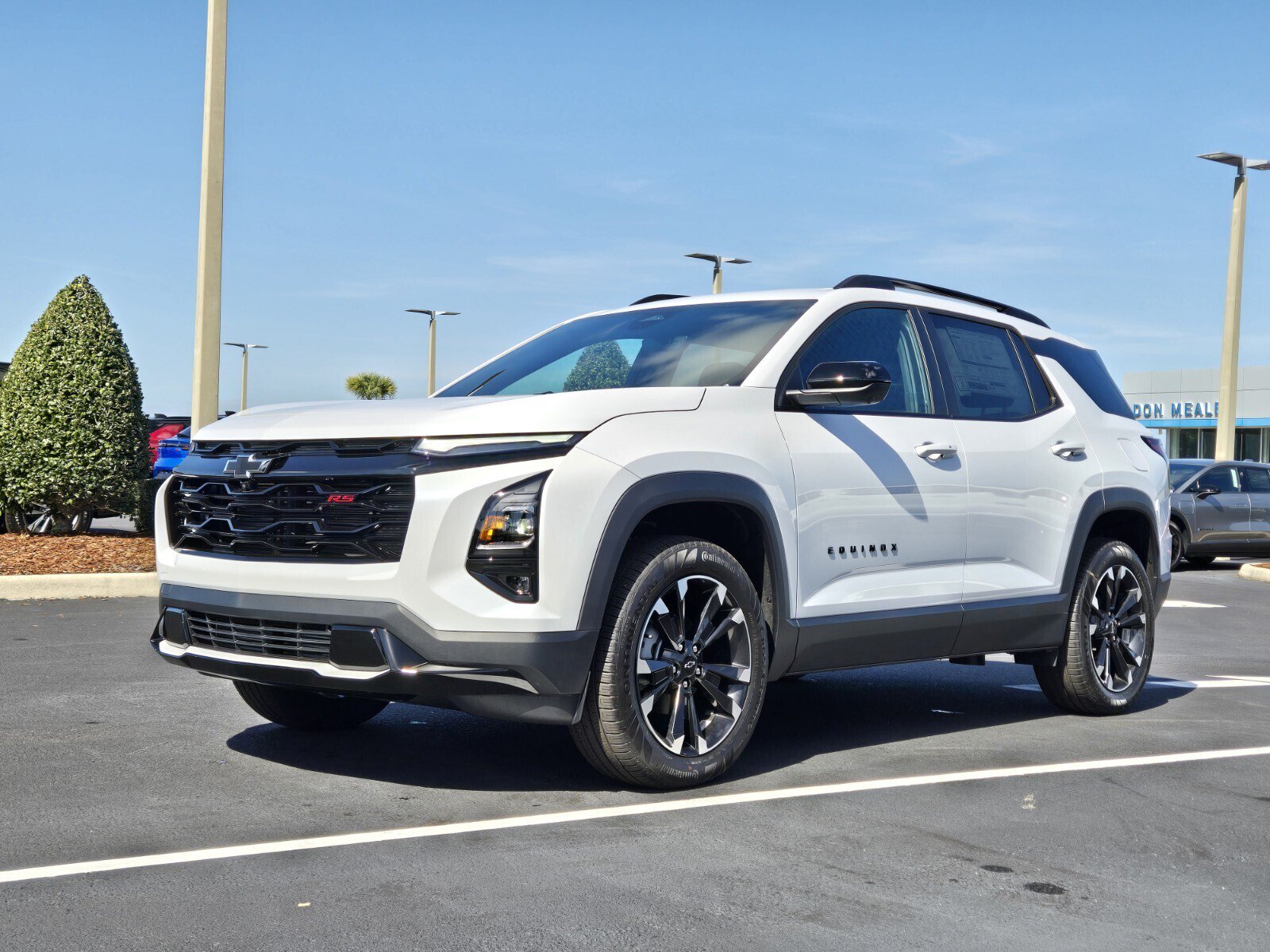 New 2026 Chevrolet Equinox RS w/ Safety and Technology Package FWD image 2