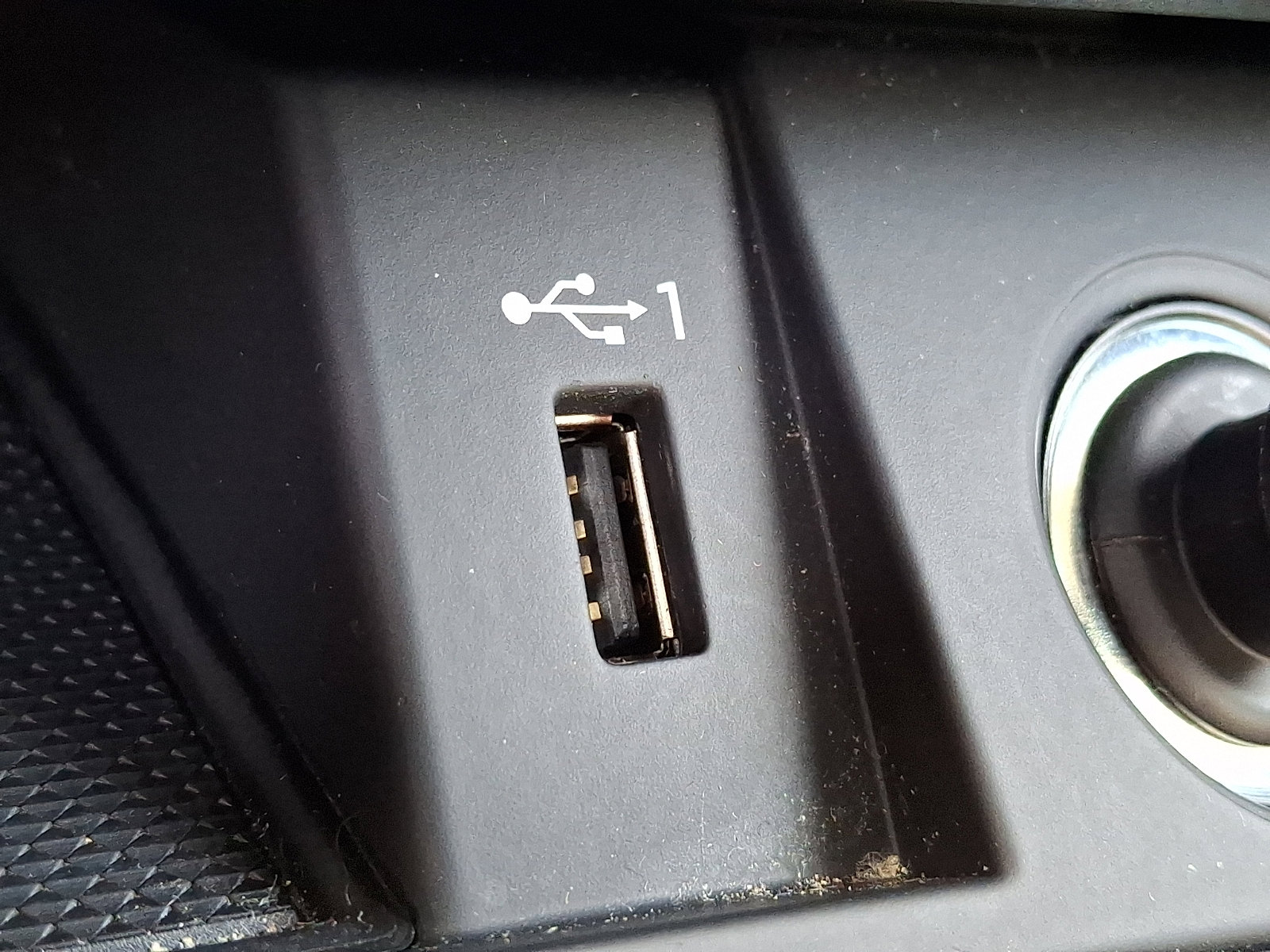 Used 2021 Audi Q5 Premium image 25