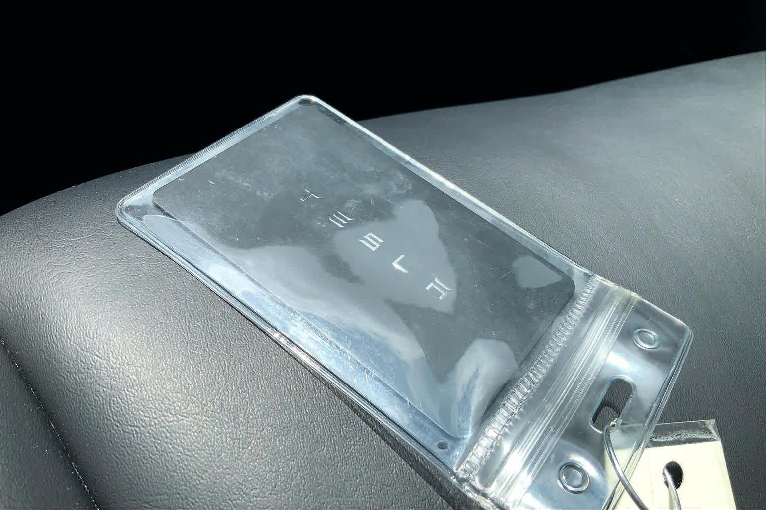 Used 2020 Tesla Model 3 Standard Range RWD image 11