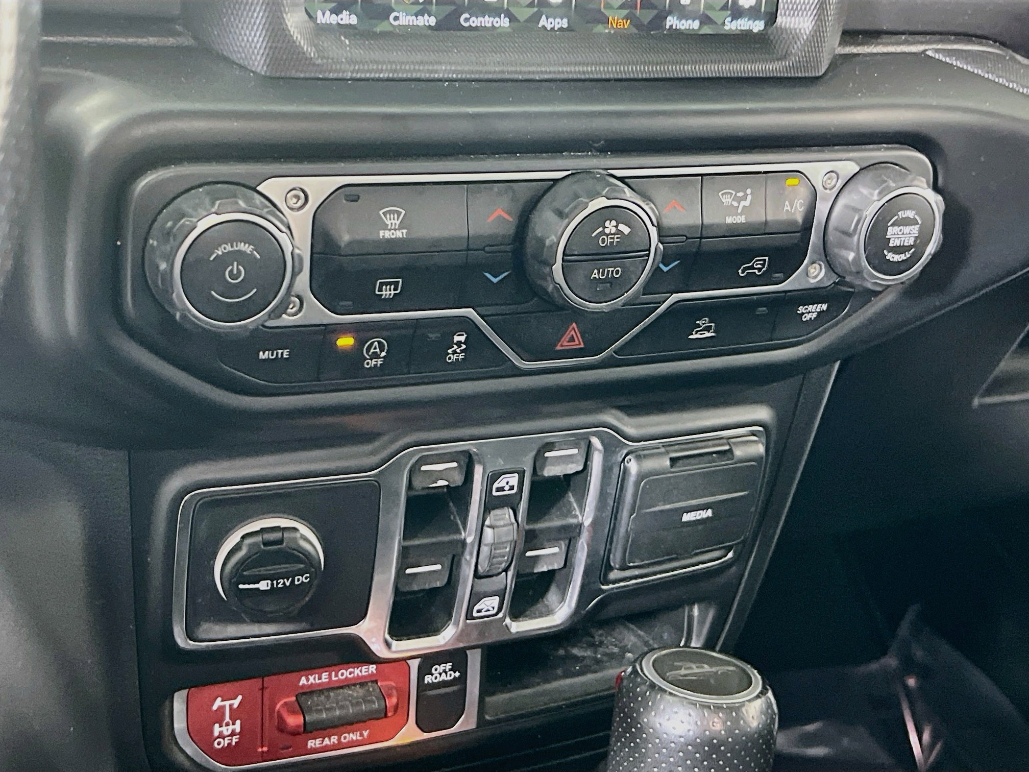 Used 2021 Jeep Gladiator Mojave AWD/4WD image 16