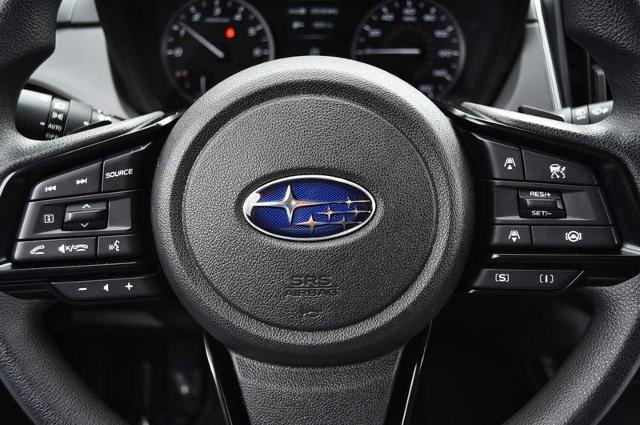 Used 2024 Subaru Crosstrek 2.0i Premium image 17