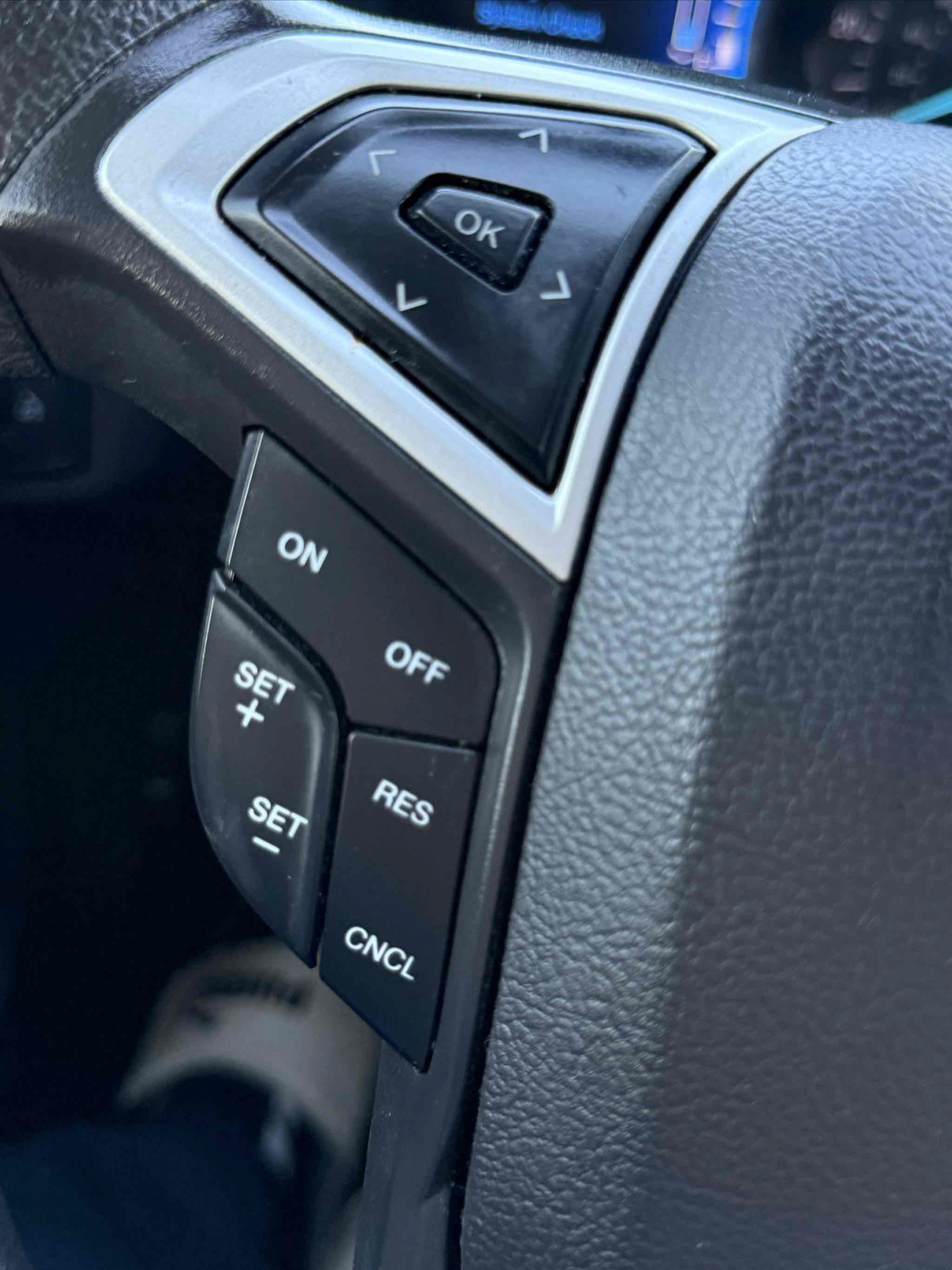 Used 2016 Ford Fusion SE FWD image 74