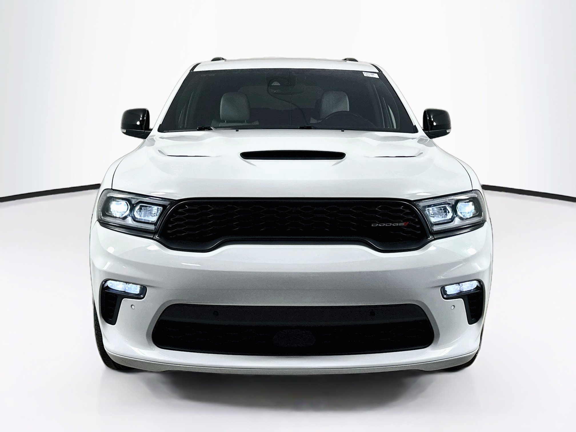 Used 2023 Dodge Durango R/T RWD image 2