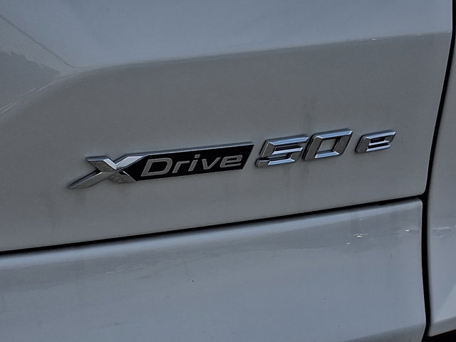 New 2026 BMW X5 xDrive50e image 22