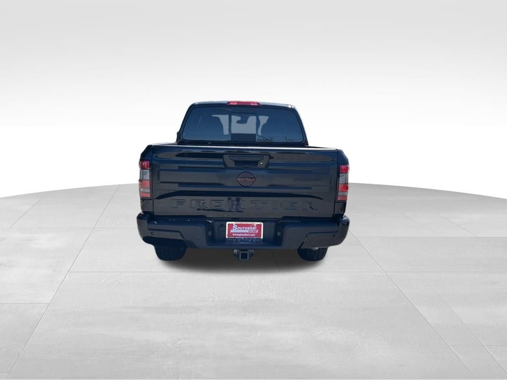 New 2026 Nissan Frontier PRO-4X w/ Pro-4x Convenience Package image 3
