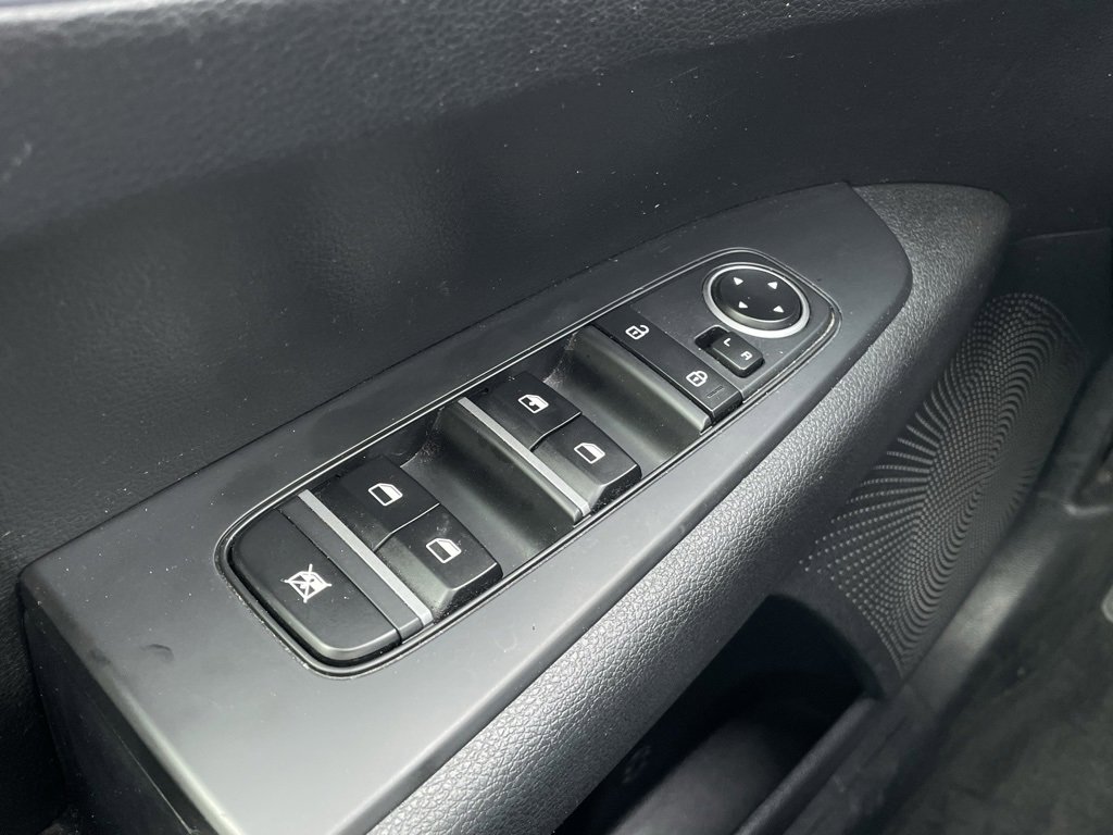 Used 2024 Kia Forte LXS image 11