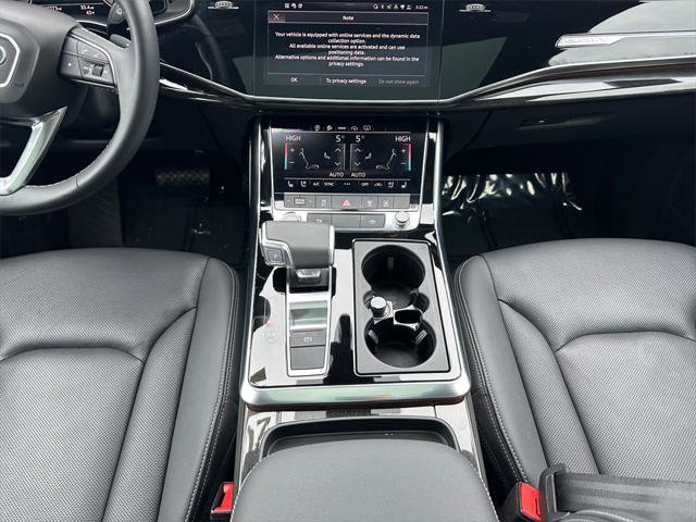 Certified 2025 Audi Q7 3.0T Premium Plus image 11