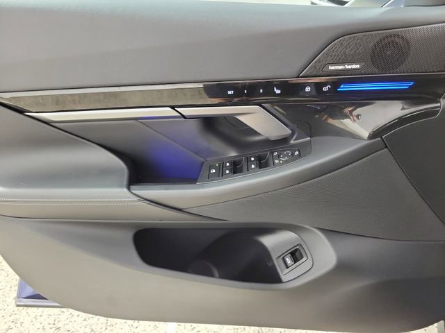 Used 2025 BMW 530i image 22