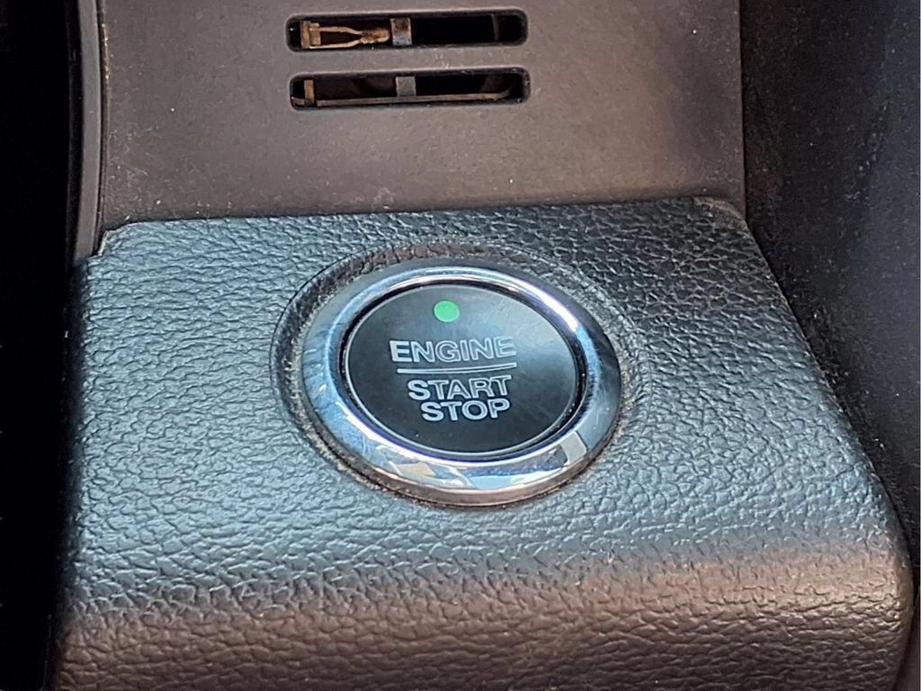 Used 2019 Ford F350 Platinum AWD/4WD image 25
