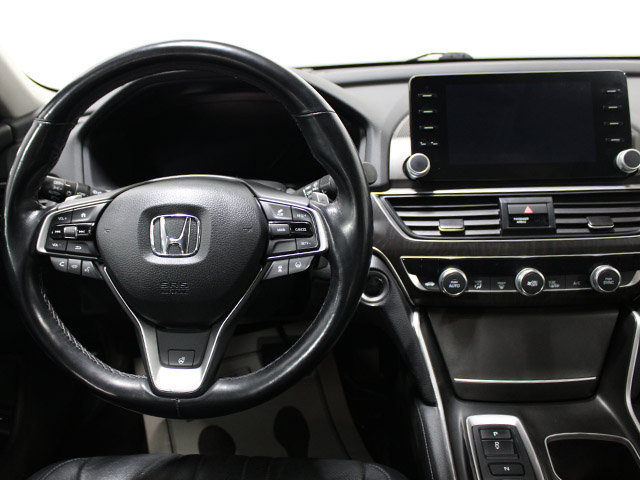 Used 2020 Honda Accord Touring image 13