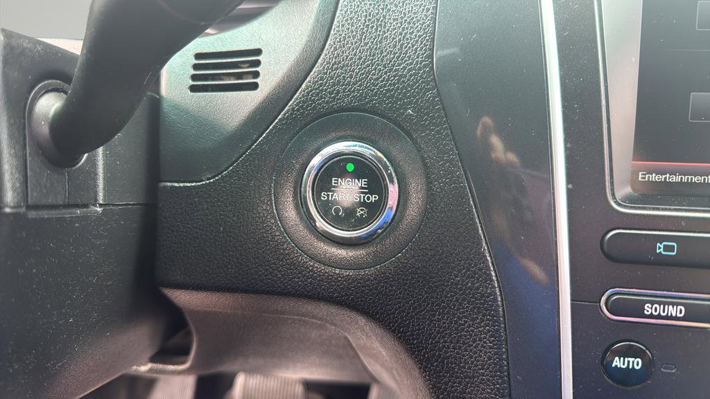 Used 2016 Ford Explorer Limited image 37