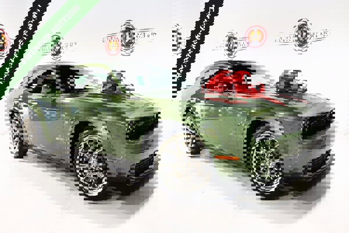 Used 2023 Dodge Challenger R/T Scat Pack image 3