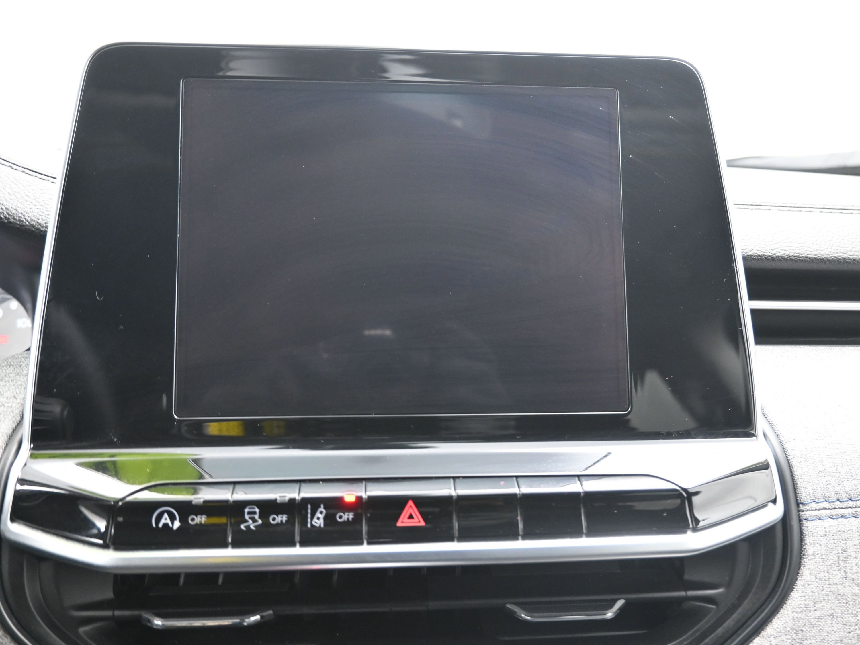 Used 2022 Jeep Compass Latitude w/ Convenience Group image 22