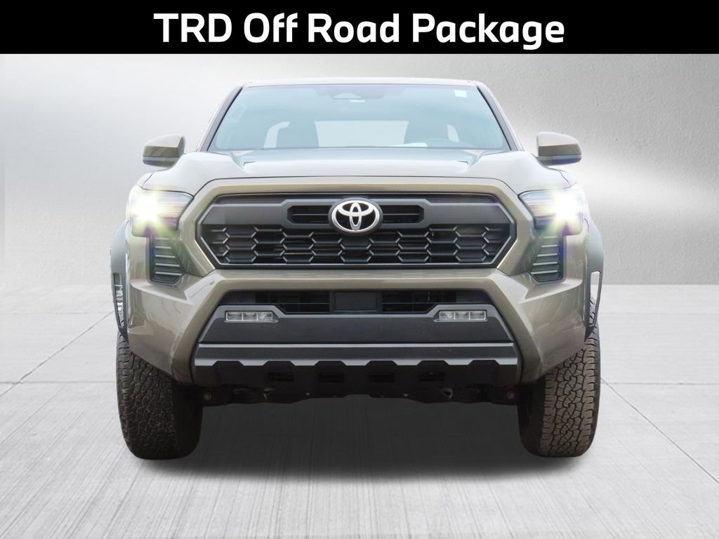 Used 2024 Toyota Tacoma TRD Off-Road image 3