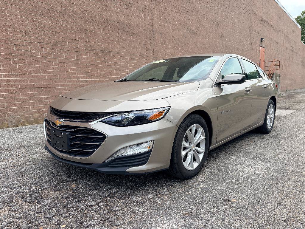 Used 2023 Chevrolet Malibu LT FWD image 1