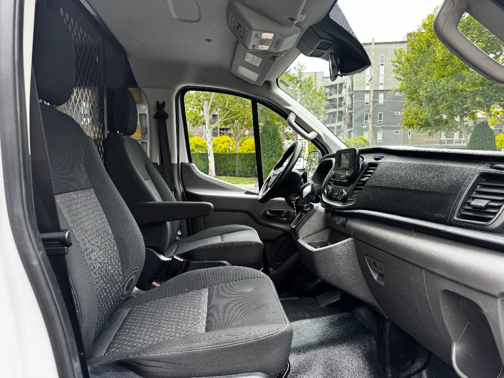 Used 2023 Ford Transit 250 Low Roof w/ Exterior Upgrade Package image 15