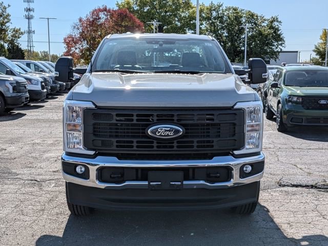 New 2026 Ford F250 XL w/ XL Chrome Package image 3