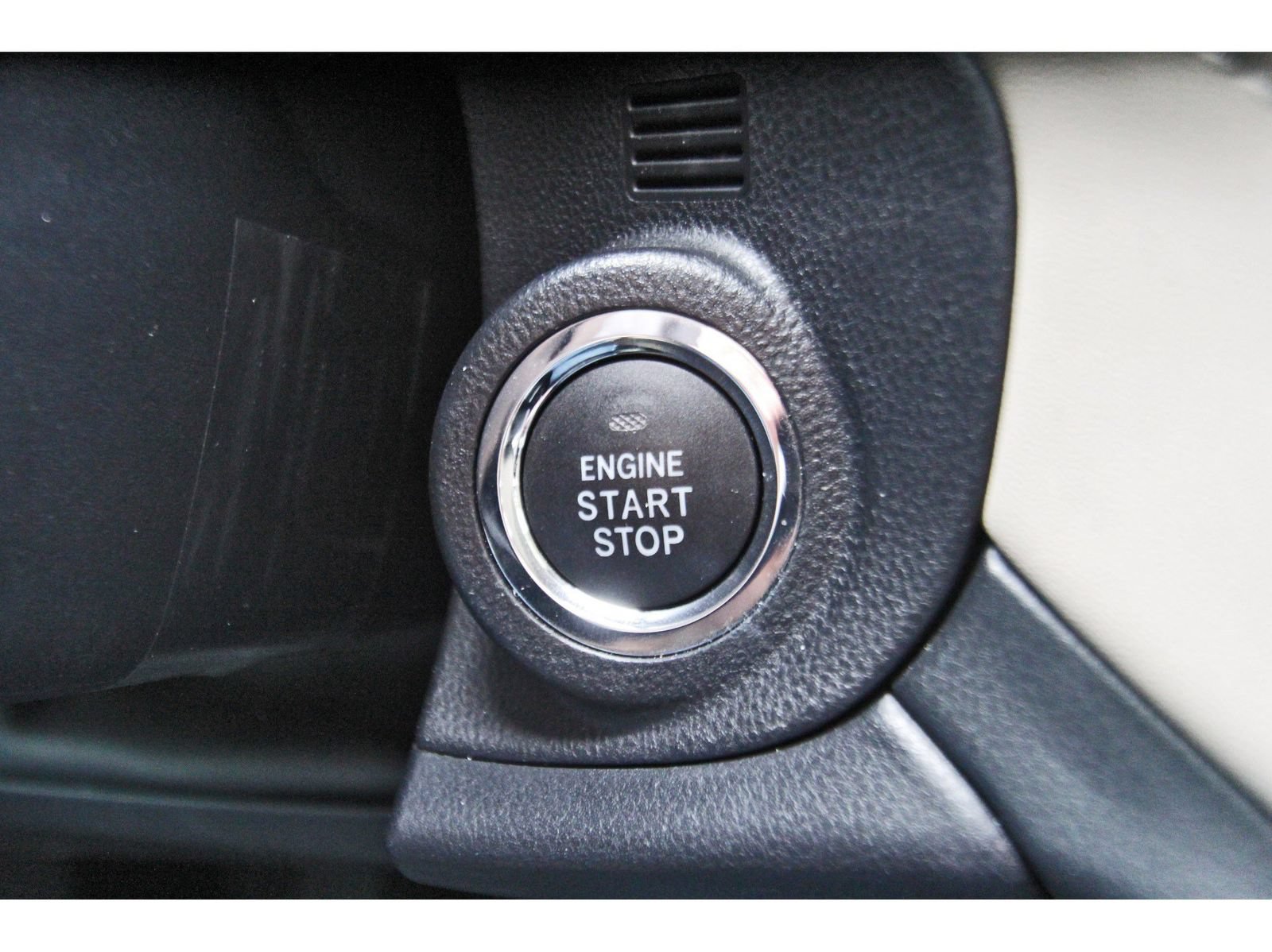 Used 2024 Subaru Outback Limited AWD/4WD image 19