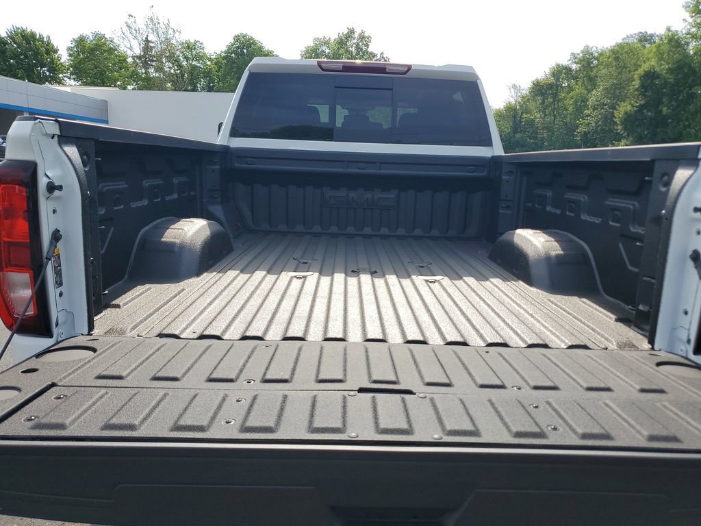 New 2026 GMC Sierra 2500 SLE w/ SLE Value Package; AWD/4WD image 9